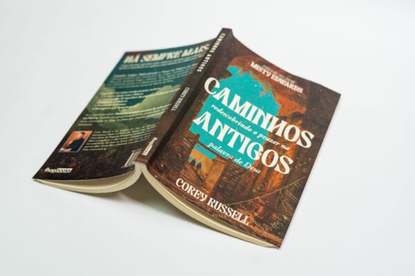 Caminhos Antigos - Corey Russell - Image 3